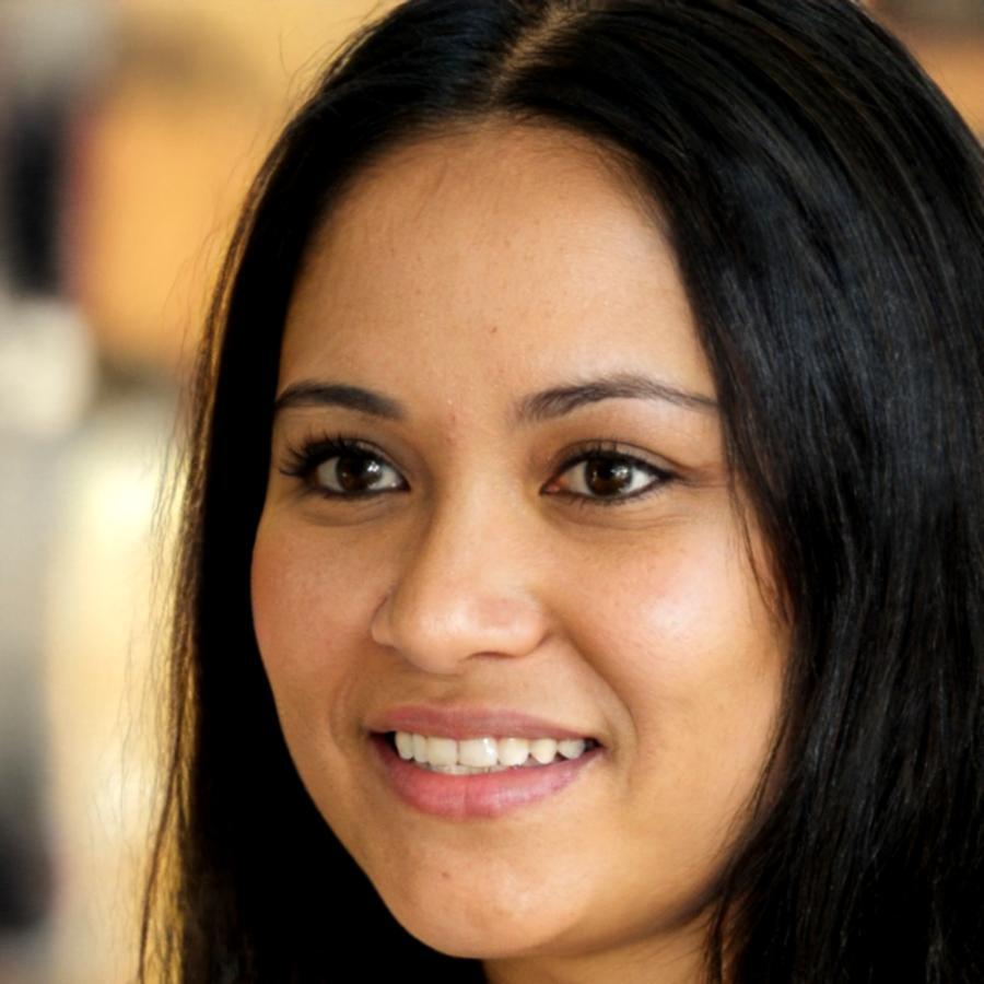 Lena Bergström, Finanzanalystin bei draxivonique